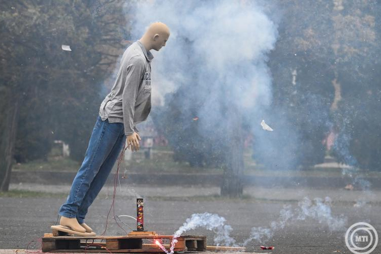 Rendőrség: csak szakértő eladótól vegyen mindenki tűzijátékot