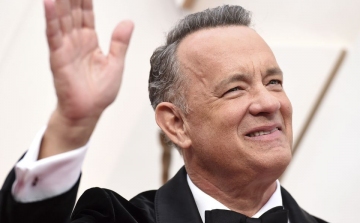 Tom Hanks új háborús filmjét az Apple szerezte meg