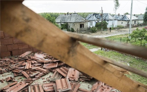 Házakat rongált meg a szél Szabolcsban